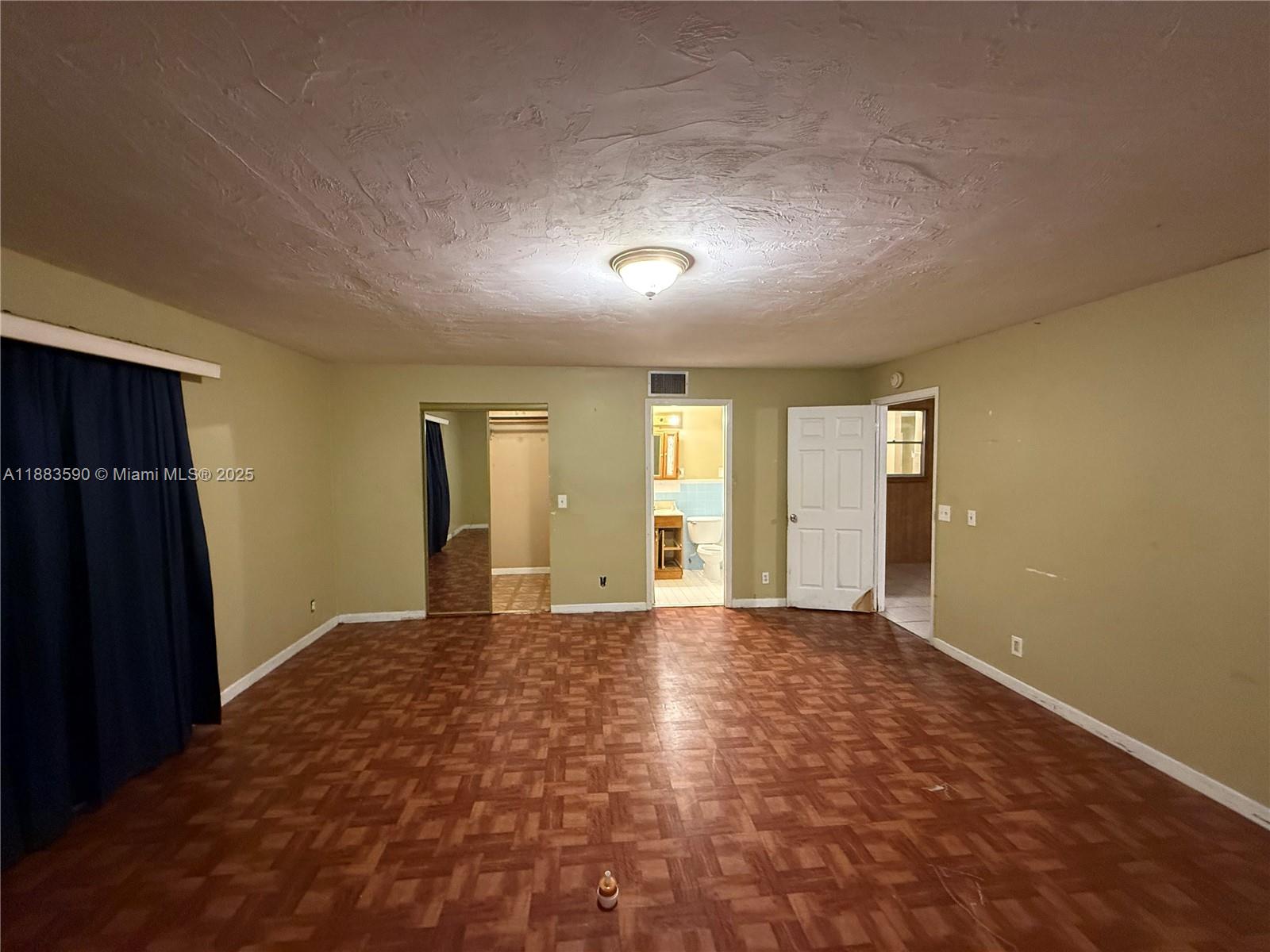 BLUE HERON PARK 3 - Residential