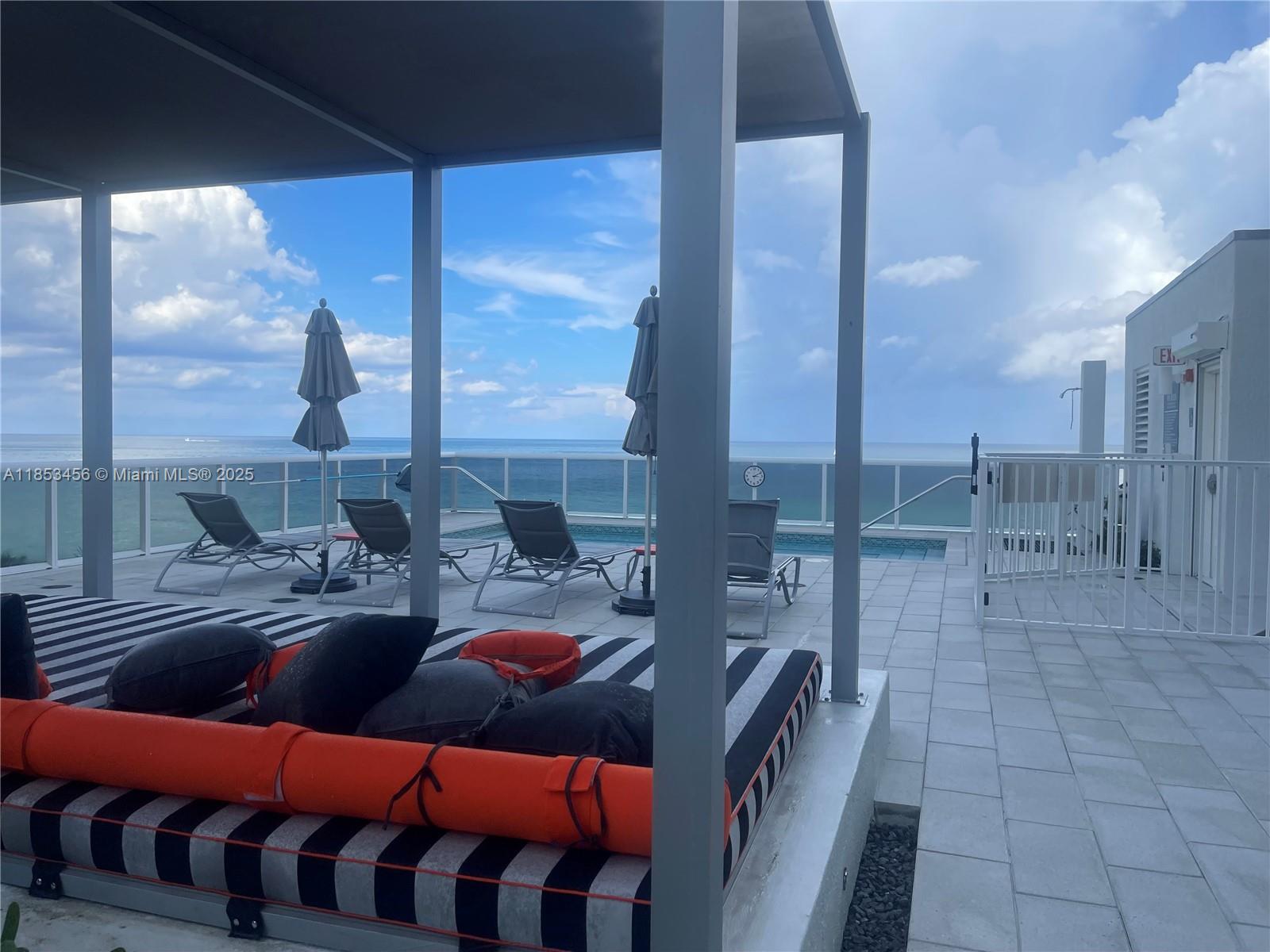 TRUMP TOWERS - Residential Lease