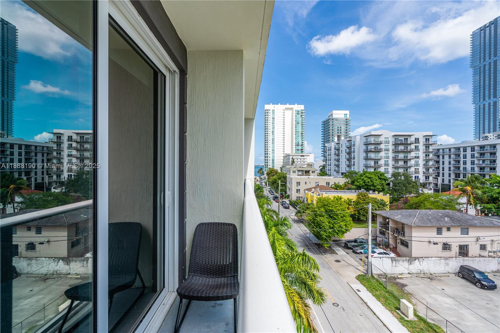 26 EDGEWATER CONDO - Residential Lease
