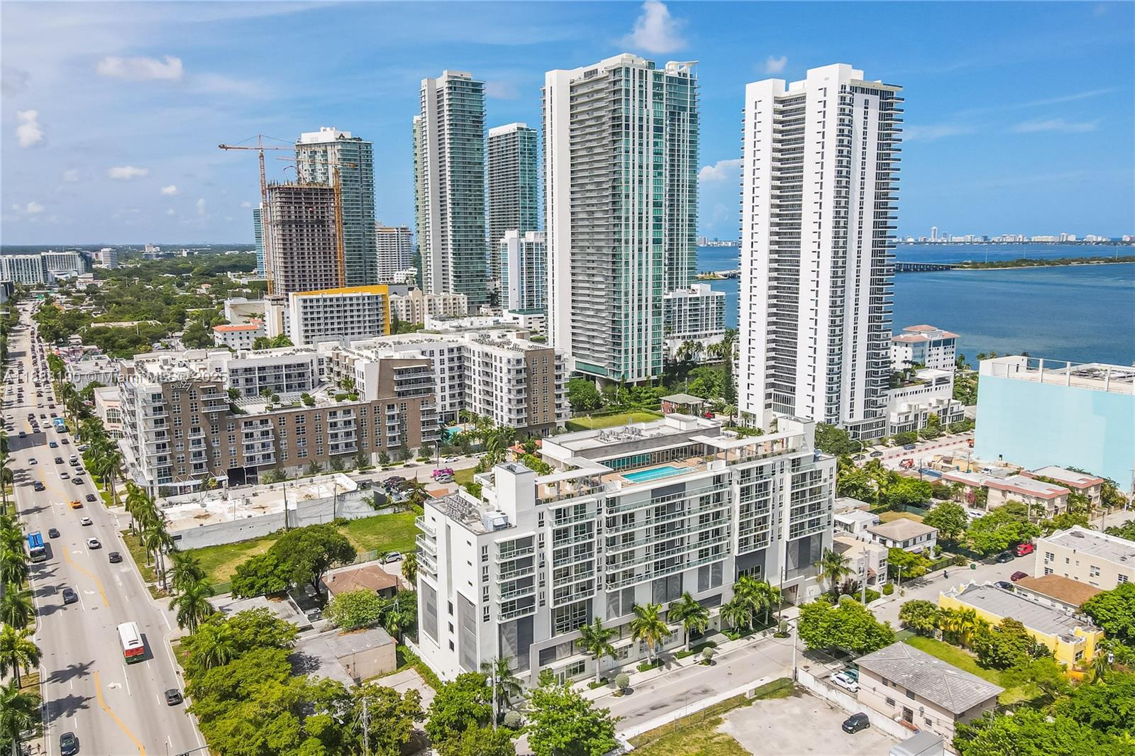 26 EDGEWATER CONDO - Residential Lease