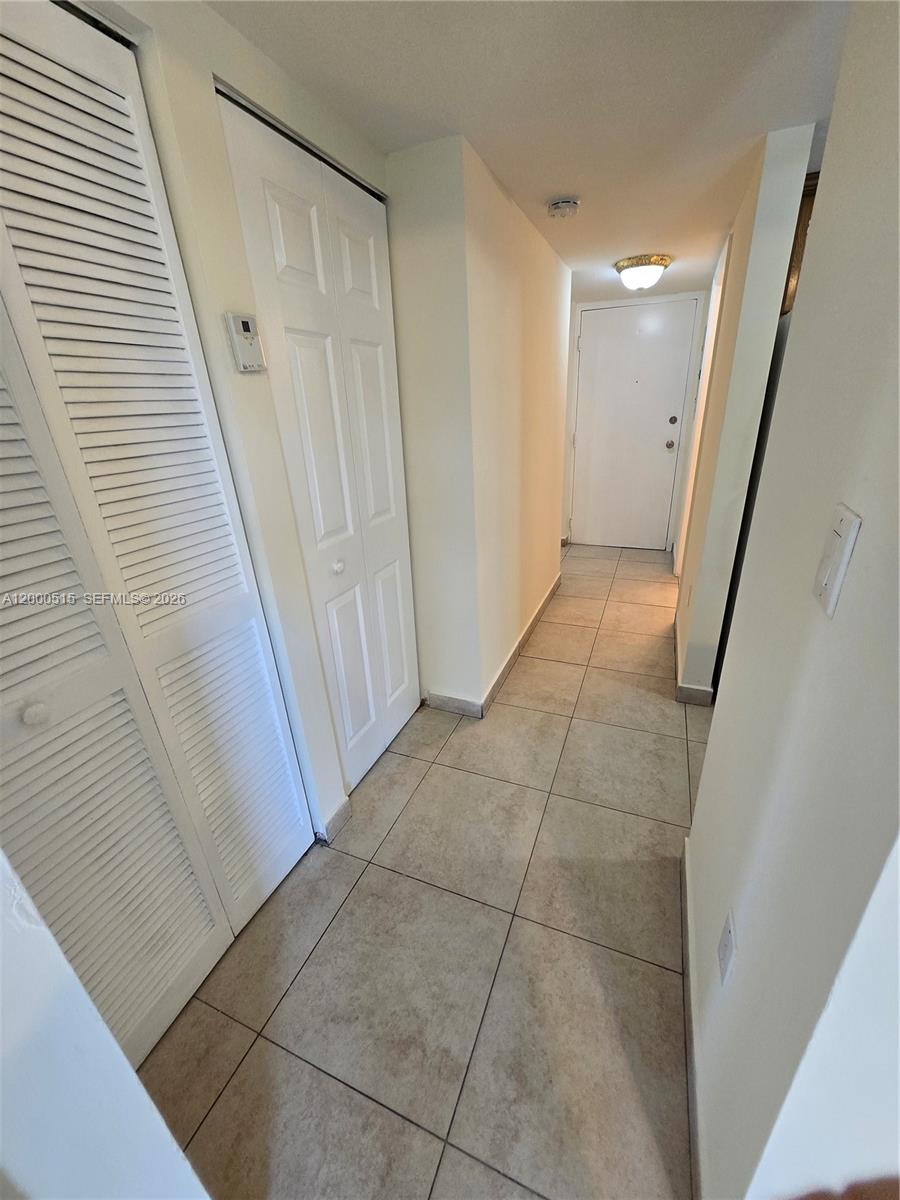 GROVELAND CONDO - Residential Lease