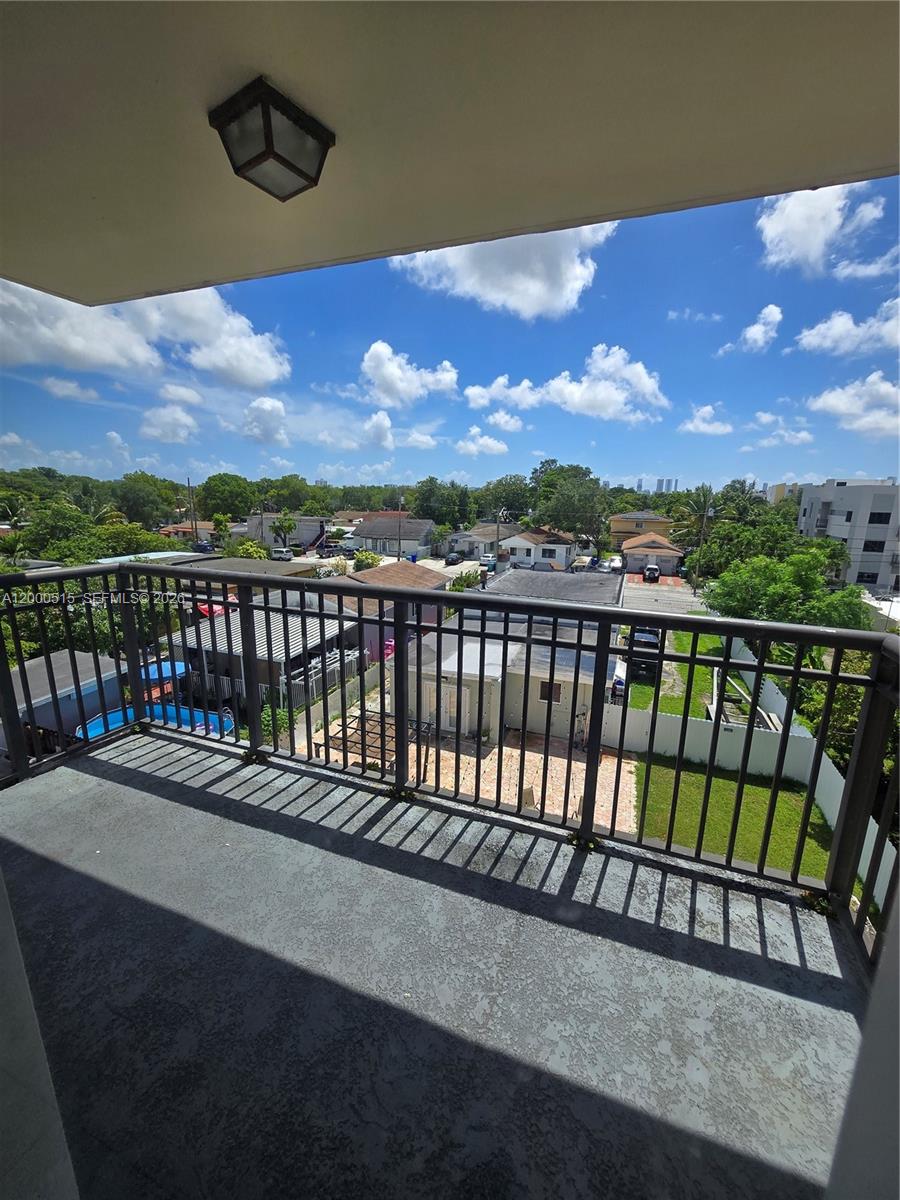 GROVELAND CONDO - Residential Lease