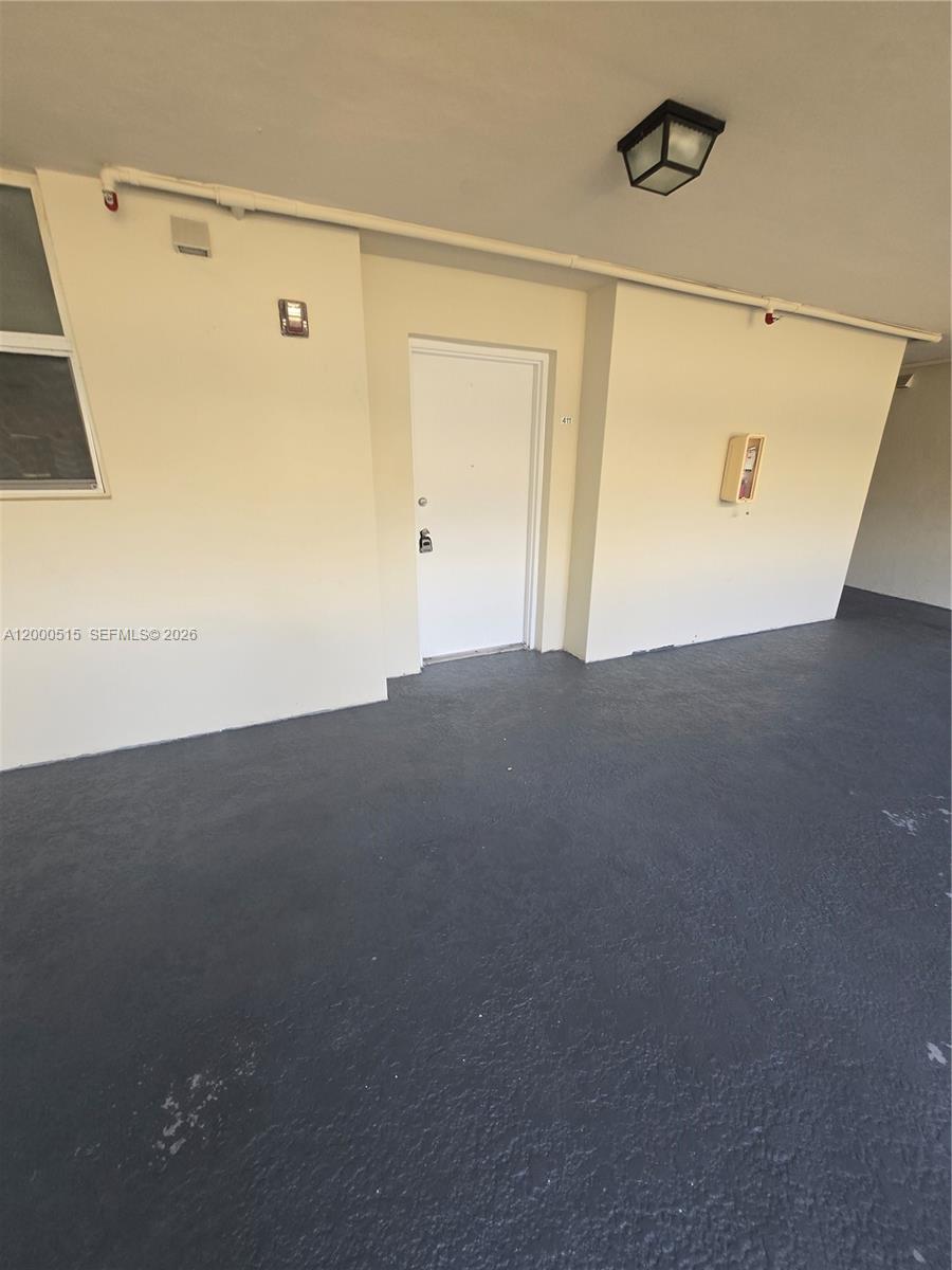 GROVELAND CONDO - Residential Lease