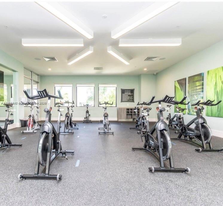 DOWNTOWN DORAL SOUTH PHAS - Residential Lease