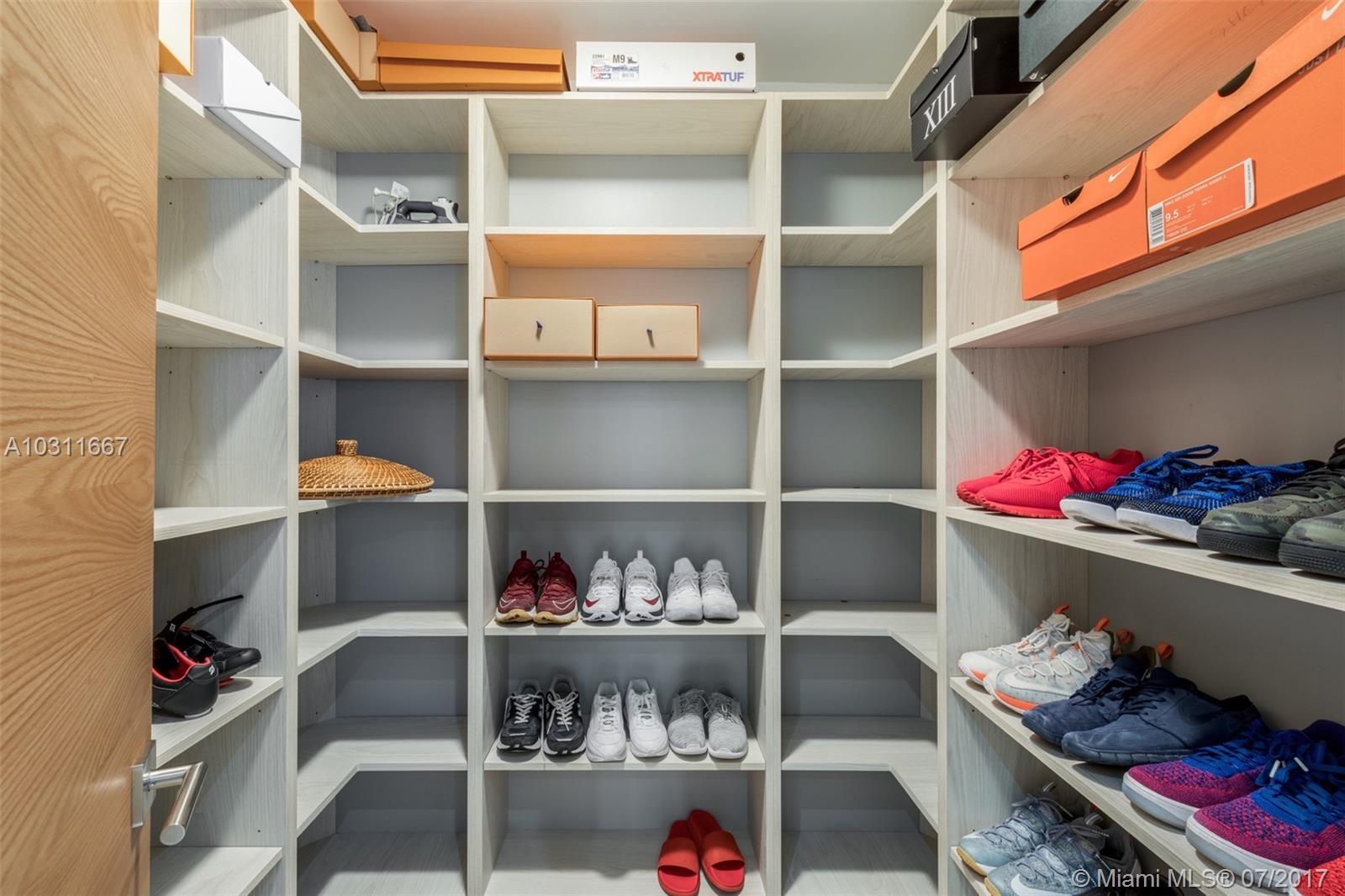 HARBOR VILLAGE SEC F - Residential