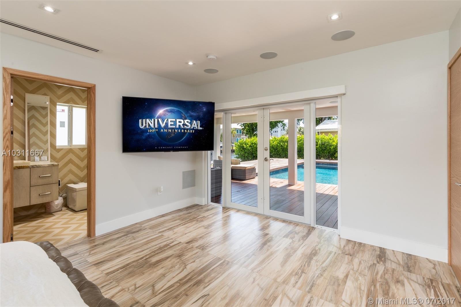 HARBOR VILLAGE SEC F - Residential