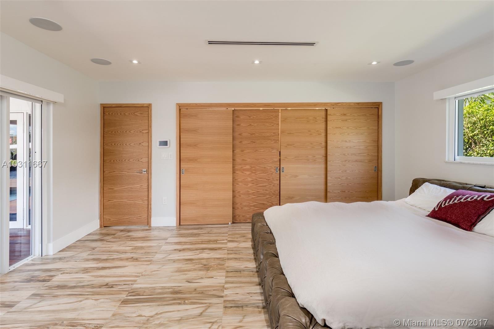 HARBOR VILLAGE SEC F - Residential