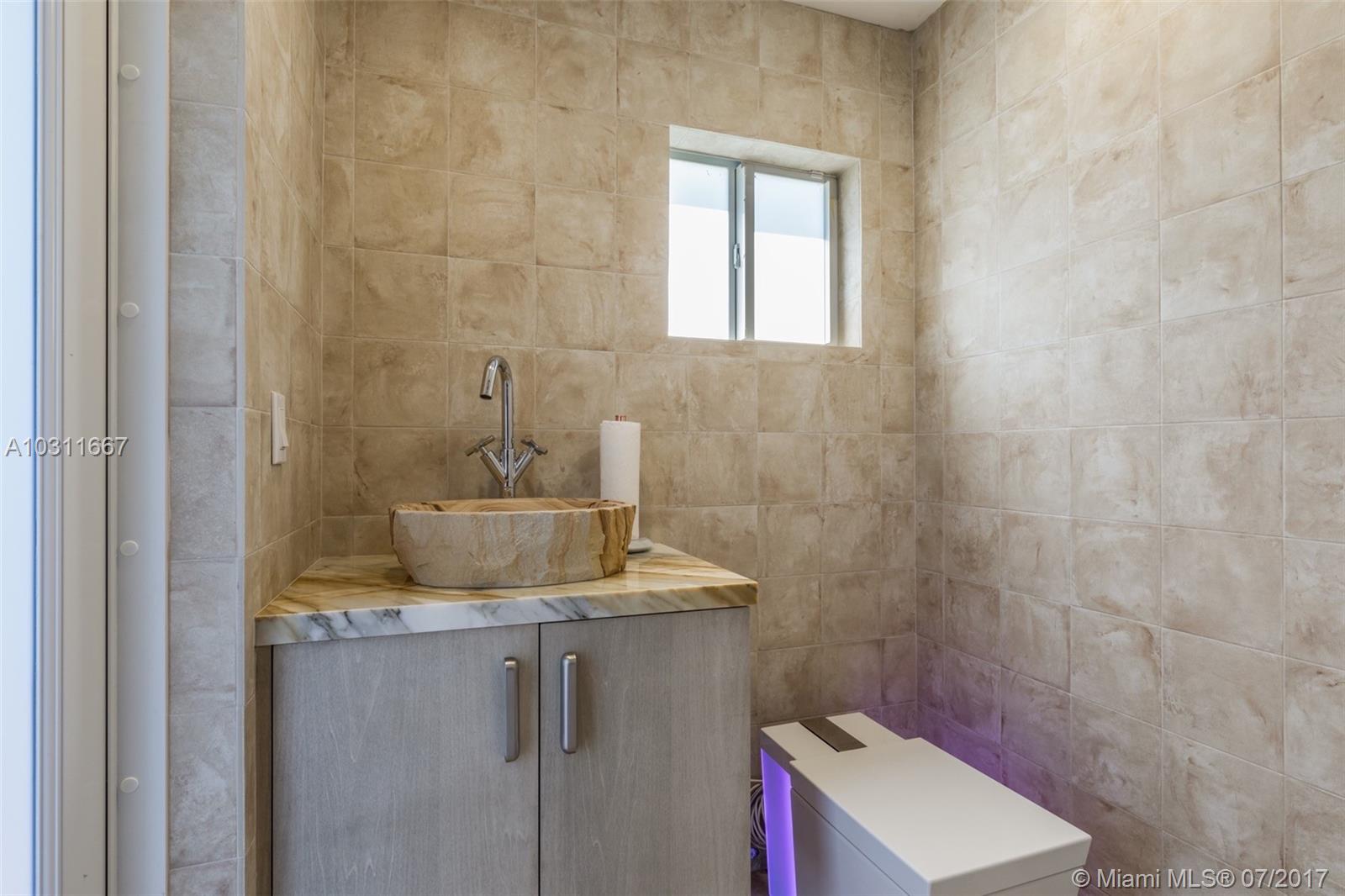 HARBOR VILLAGE SEC F - Residential