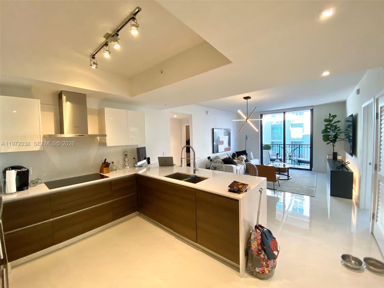 MERRICK MANOR CONDO - Residential