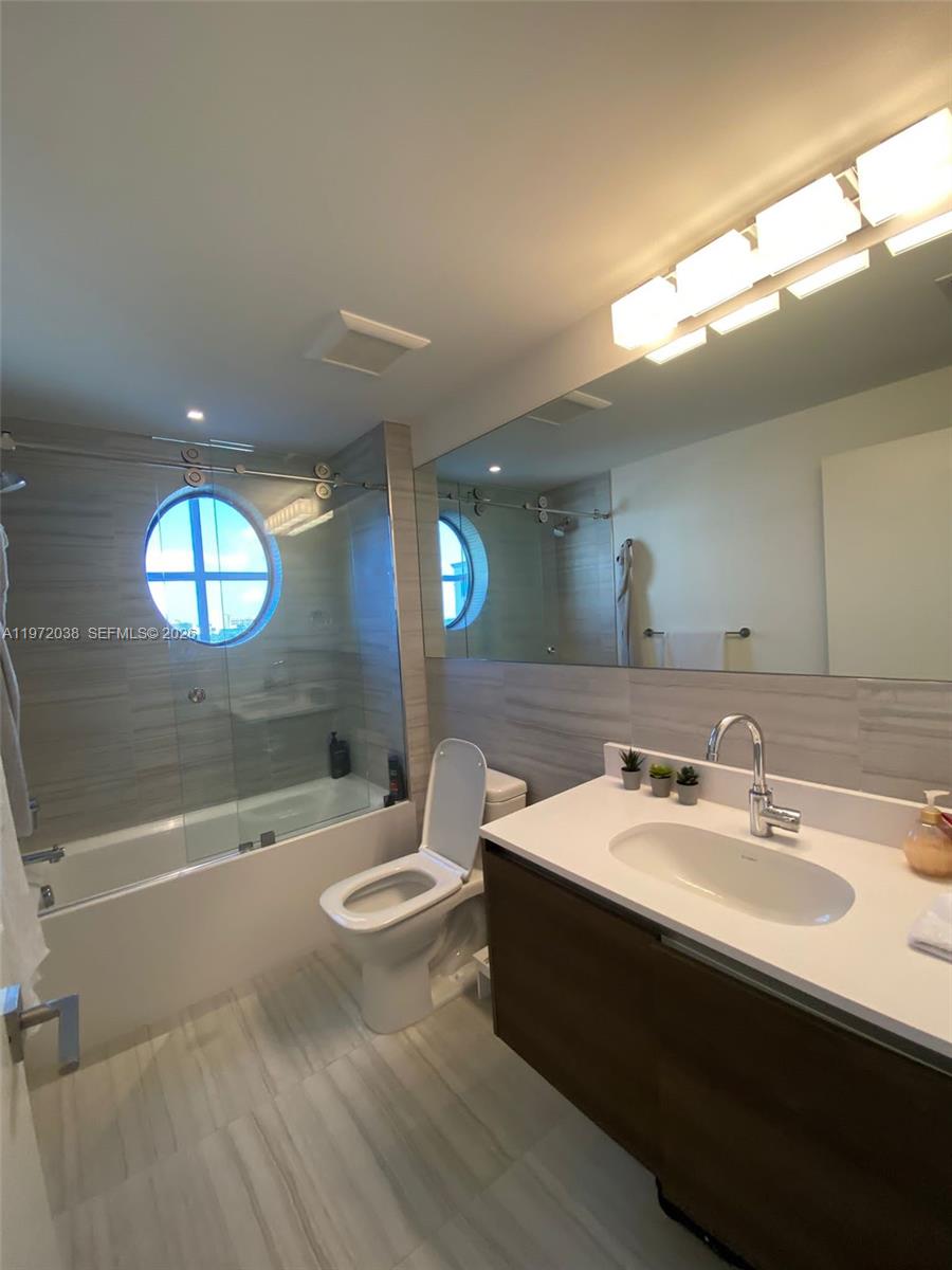 MERRICK MANOR CONDO - Residential