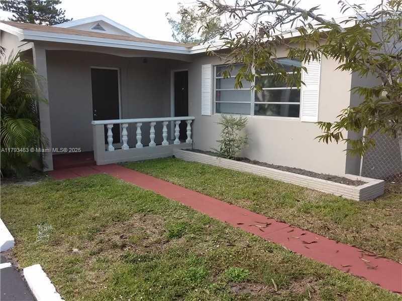 Rental Property at Address Not Disclosed, Hollywood, Broward County, Florida - Bedrooms: 1 
Bathrooms: 1  - $1,350 MO.