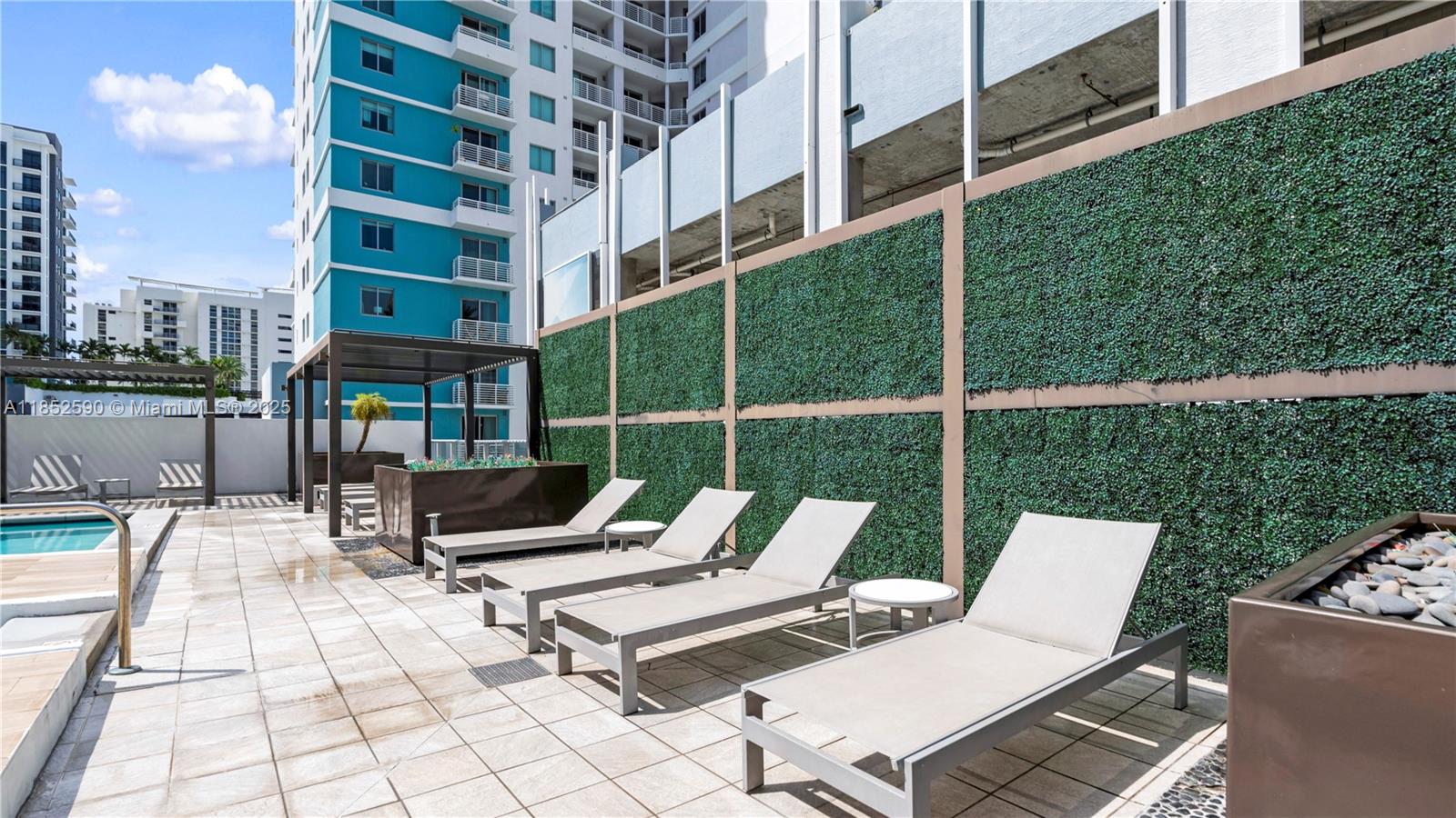 BRICKELL TEN CONDO - Residential