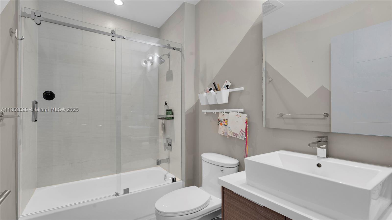 BRICKELL TEN CONDO - Residential