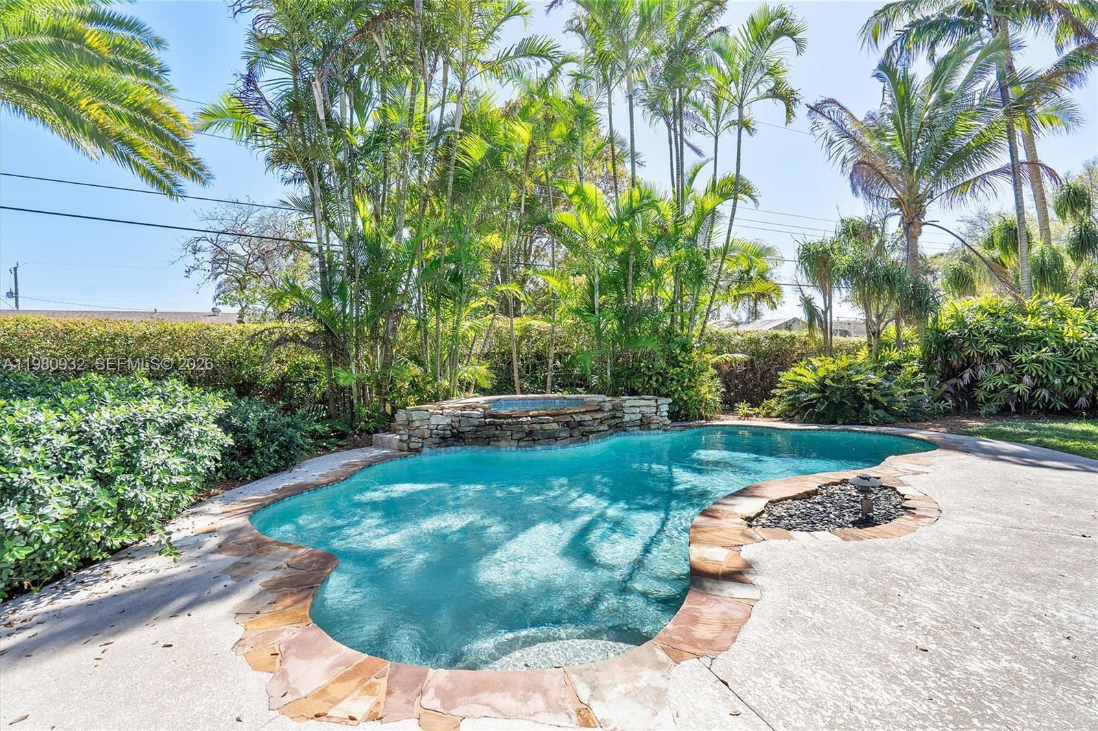 KENDALWOOD ESTATES - Residential