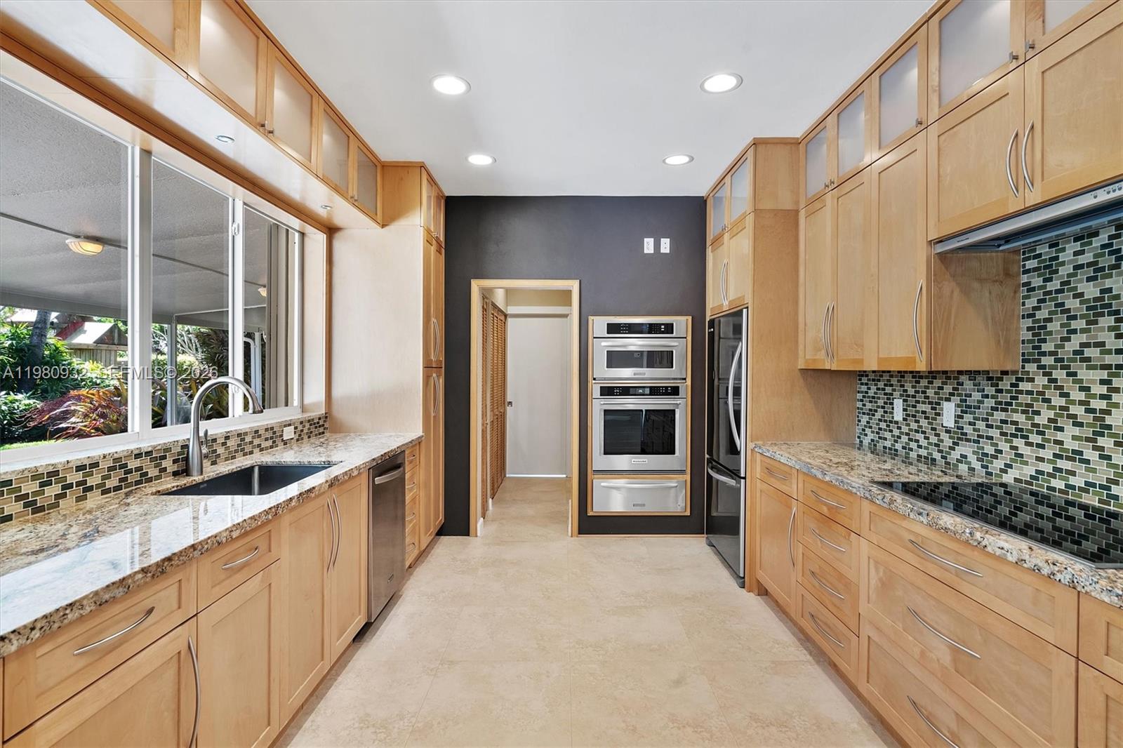 KENDALWOOD ESTATES - Residential