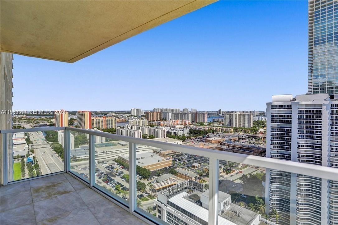 LA PERLA CONDO - Residential