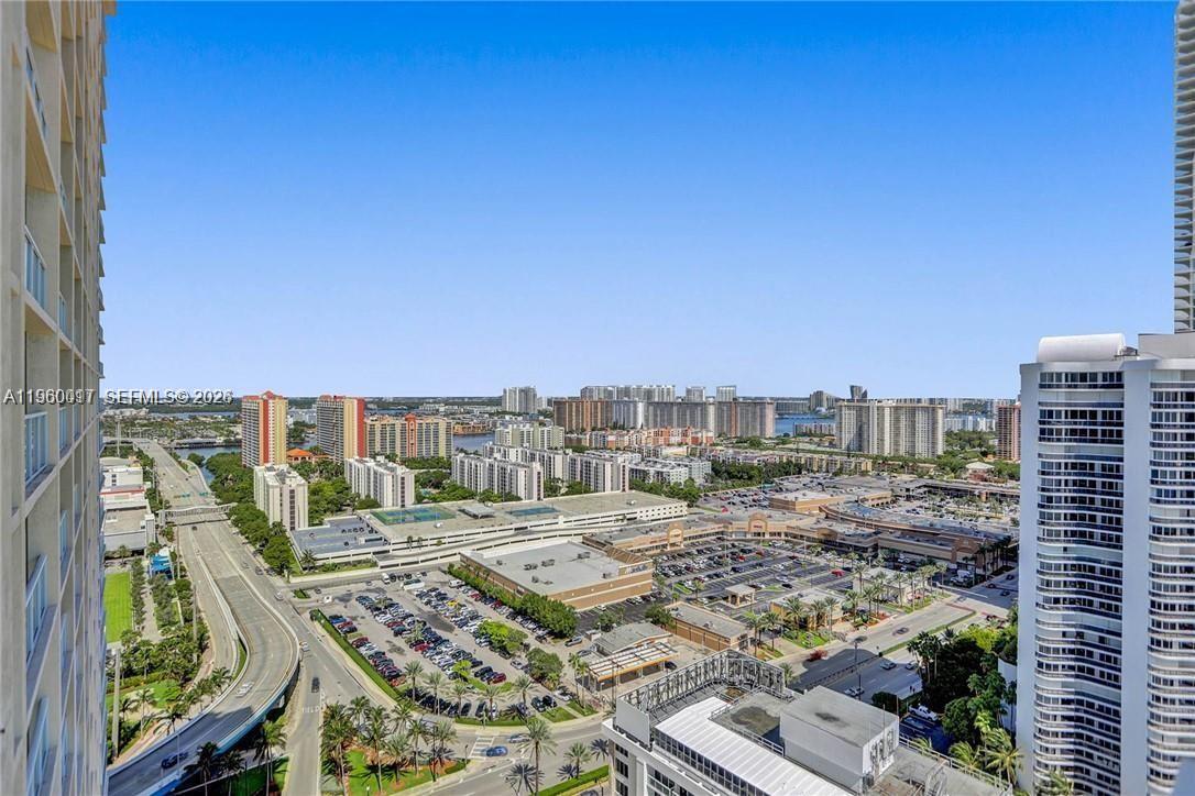 LA PERLA CONDO - Residential