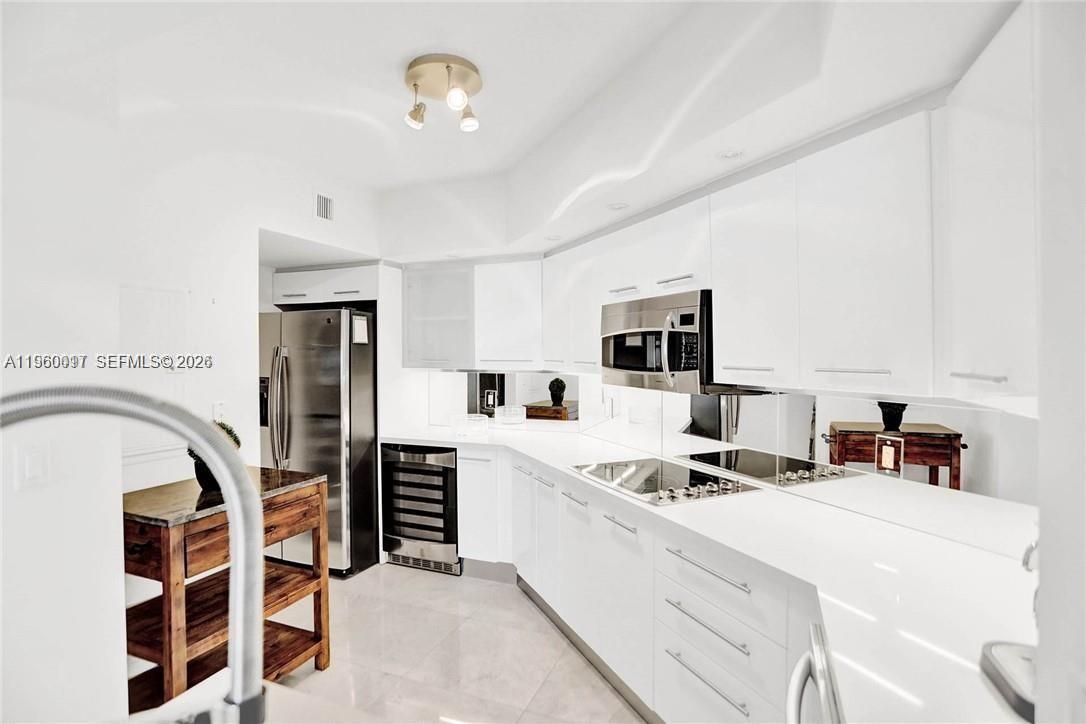 LA PERLA CONDO - Residential