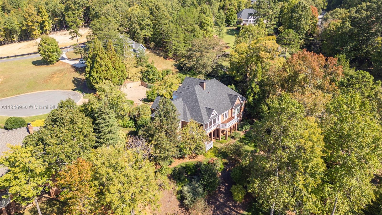 Tot Hill Farm - Residential