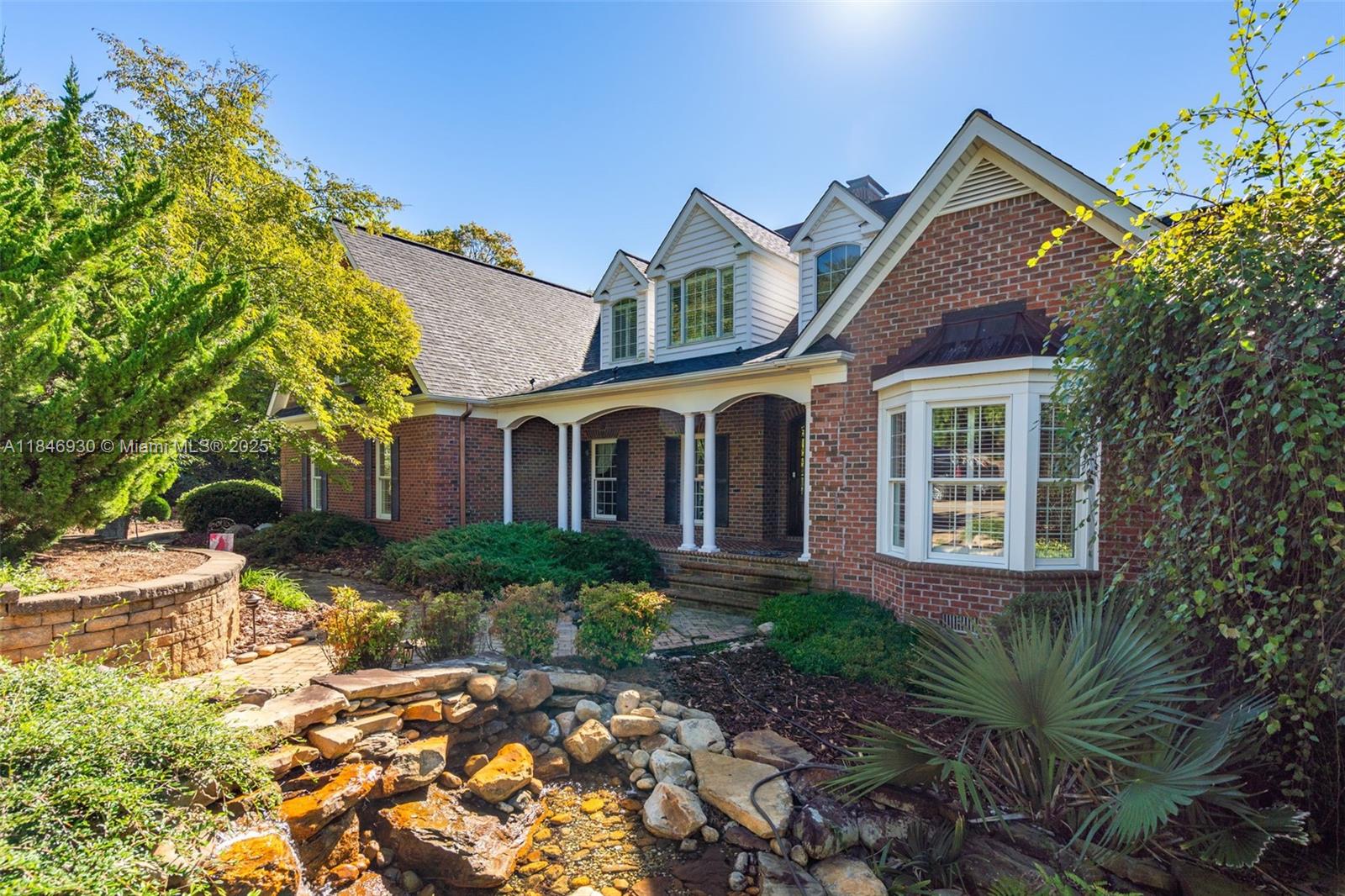 Tot Hill Farm - Residential