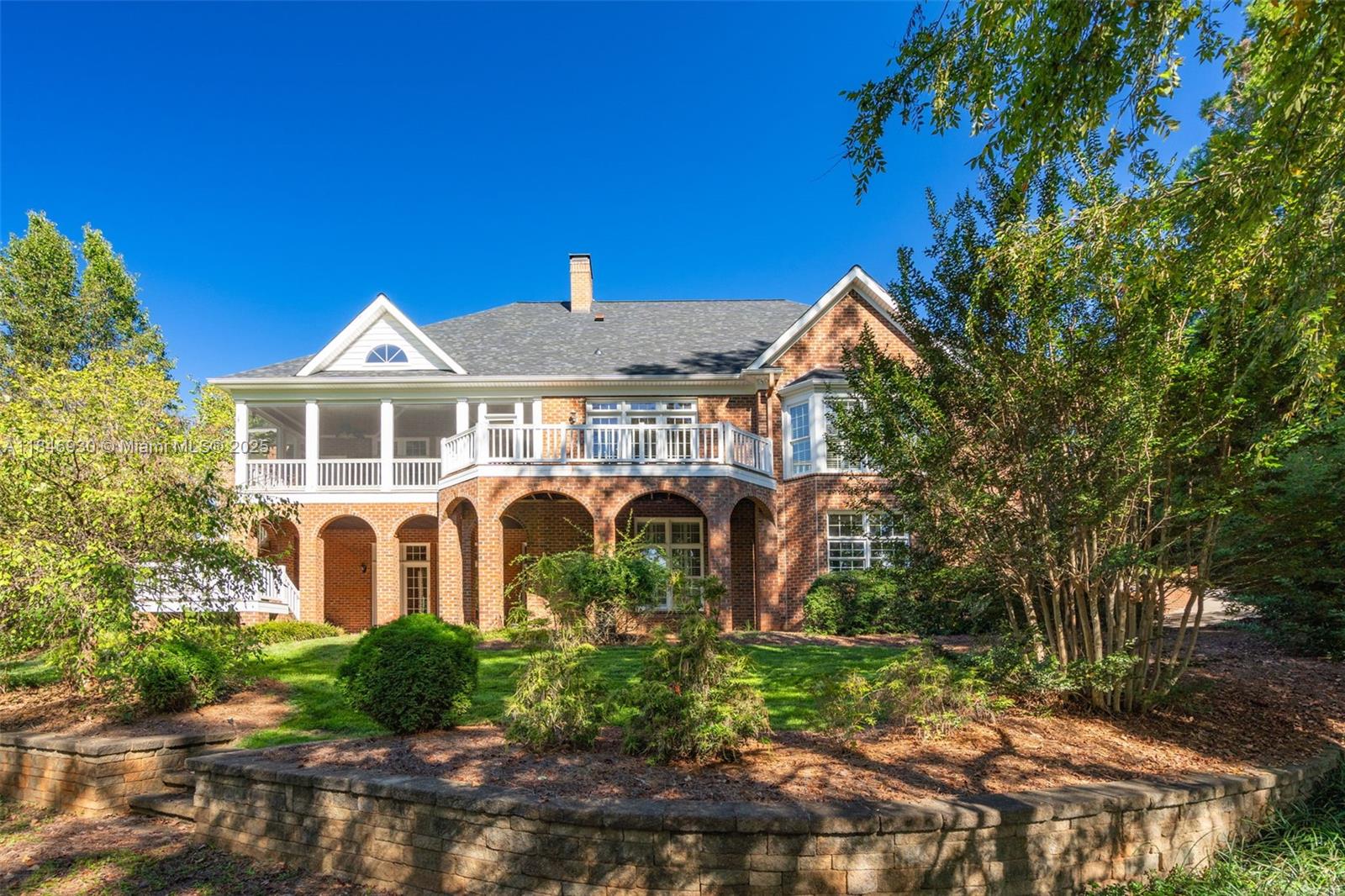 Tot Hill Farm - Residential