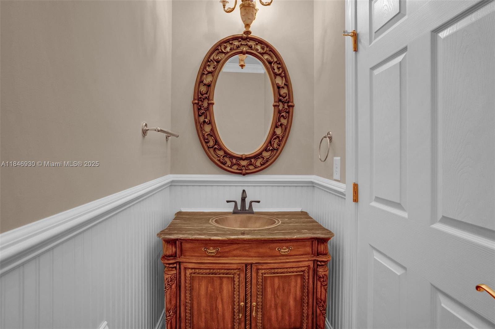 Tot Hill Farm - Residential