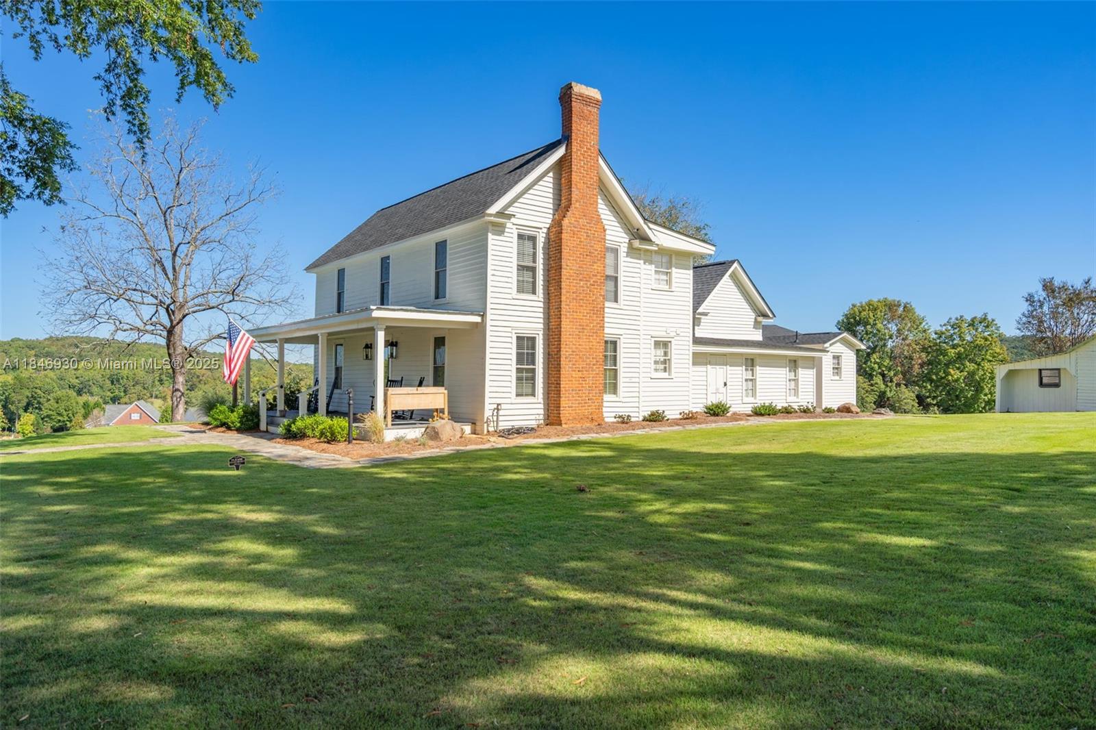 Tot Hill Farm - Residential