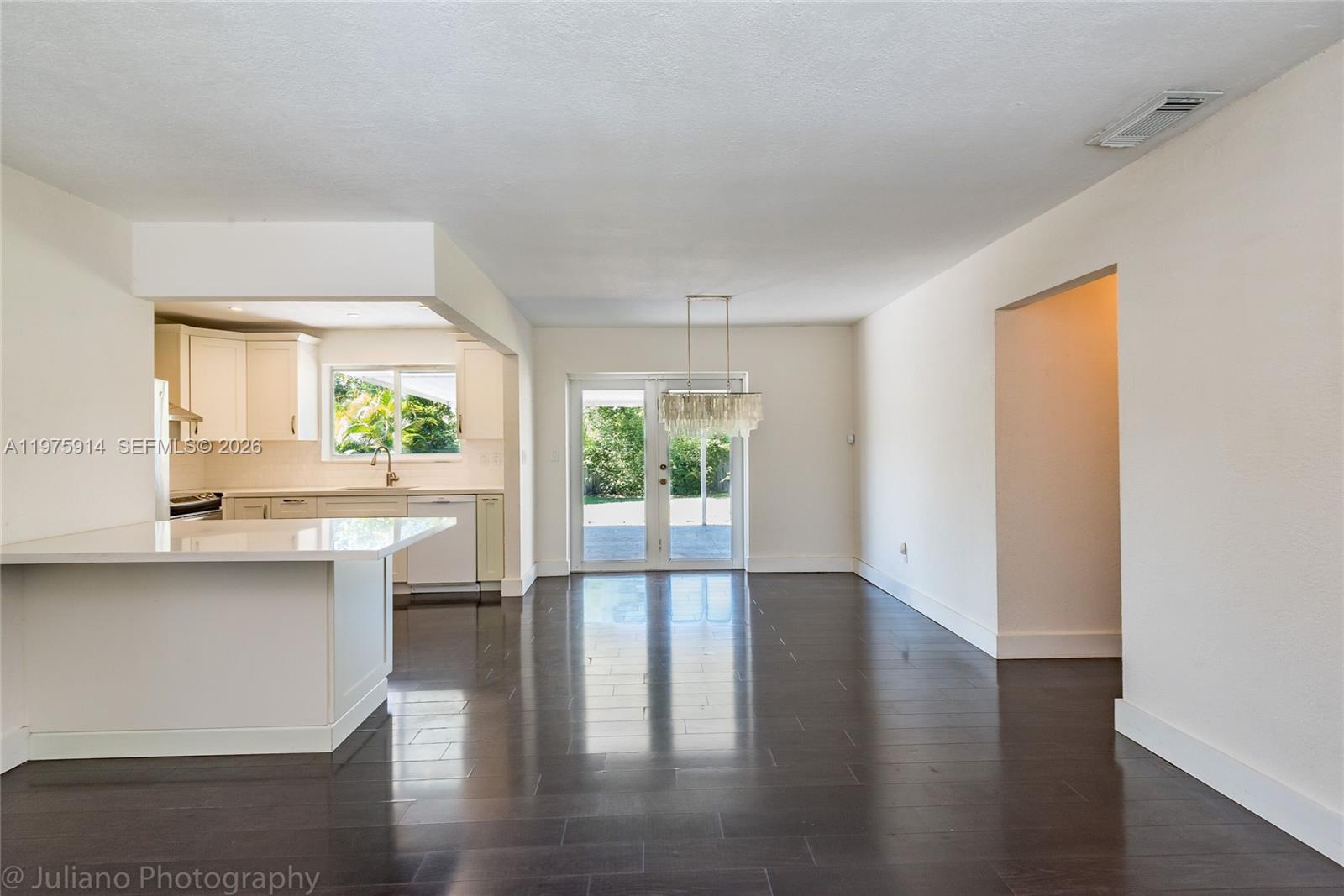 BOULEVARD HEIGHTS SEC 9 - Residential Lease