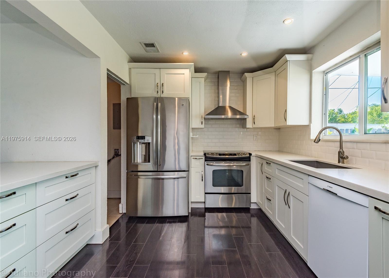 BOULEVARD HEIGHTS SEC 9 - Residential Lease