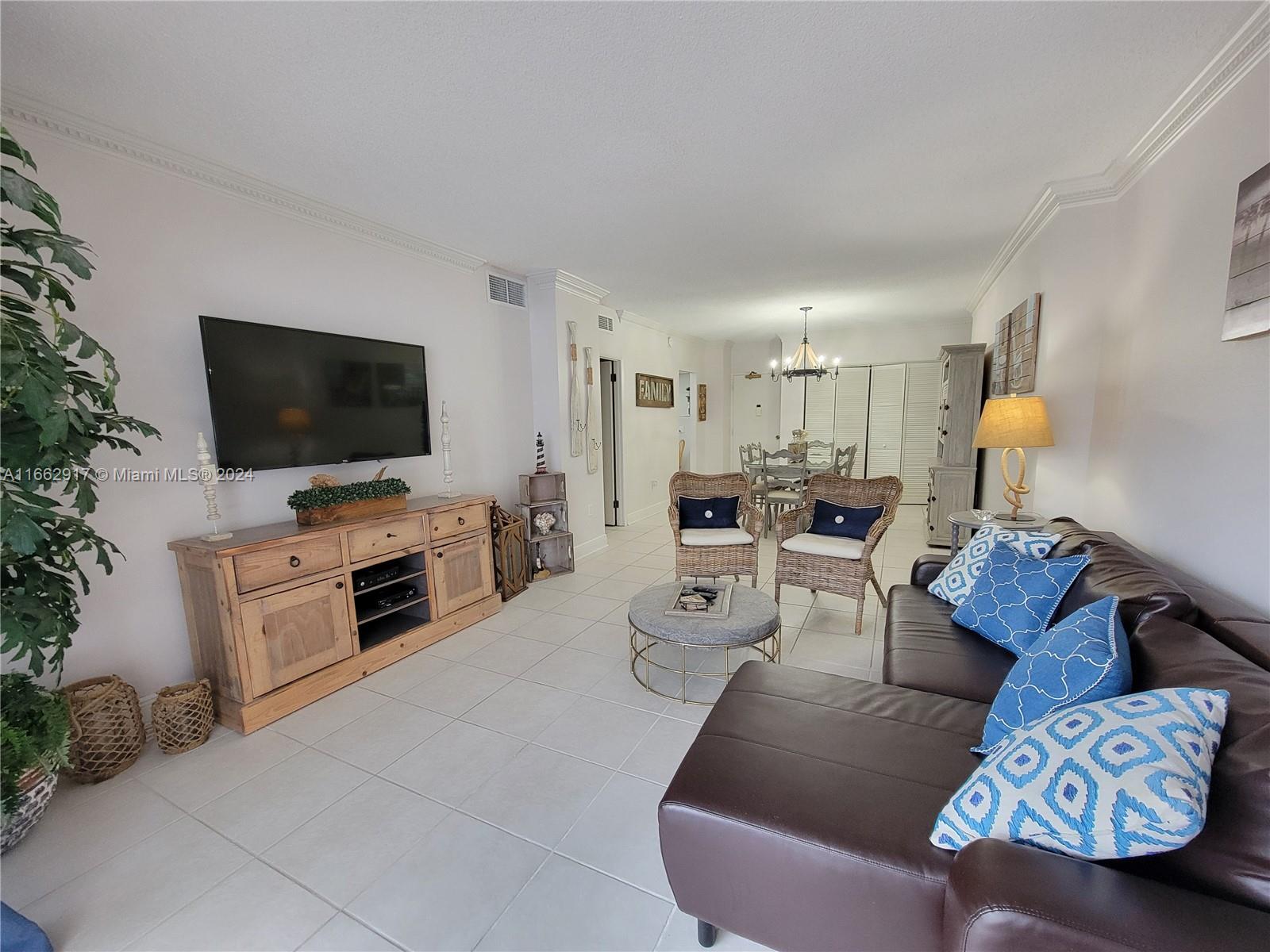 The Hemispheres - Residential