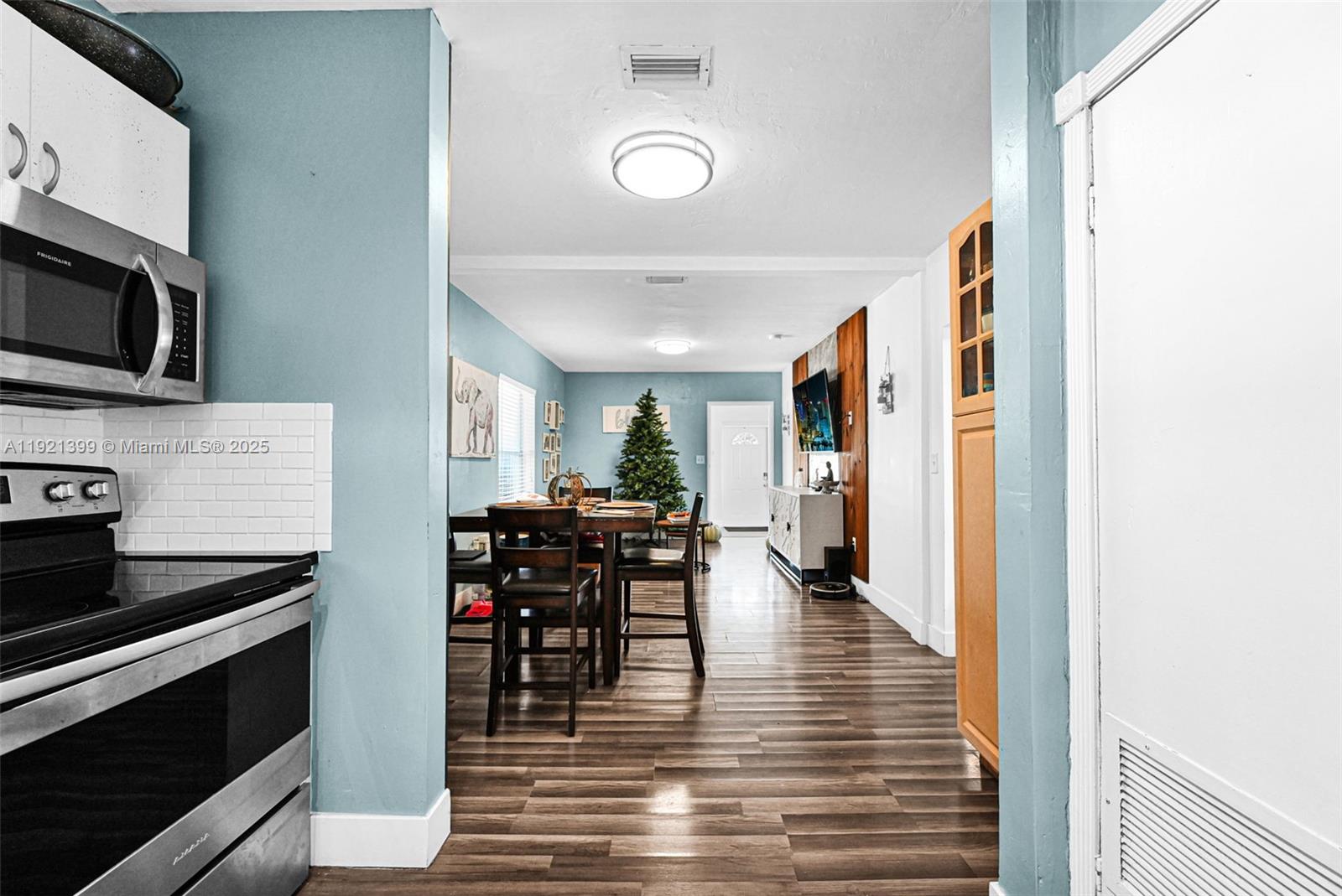 HOLLEMAN MANOR ADDN - Residential