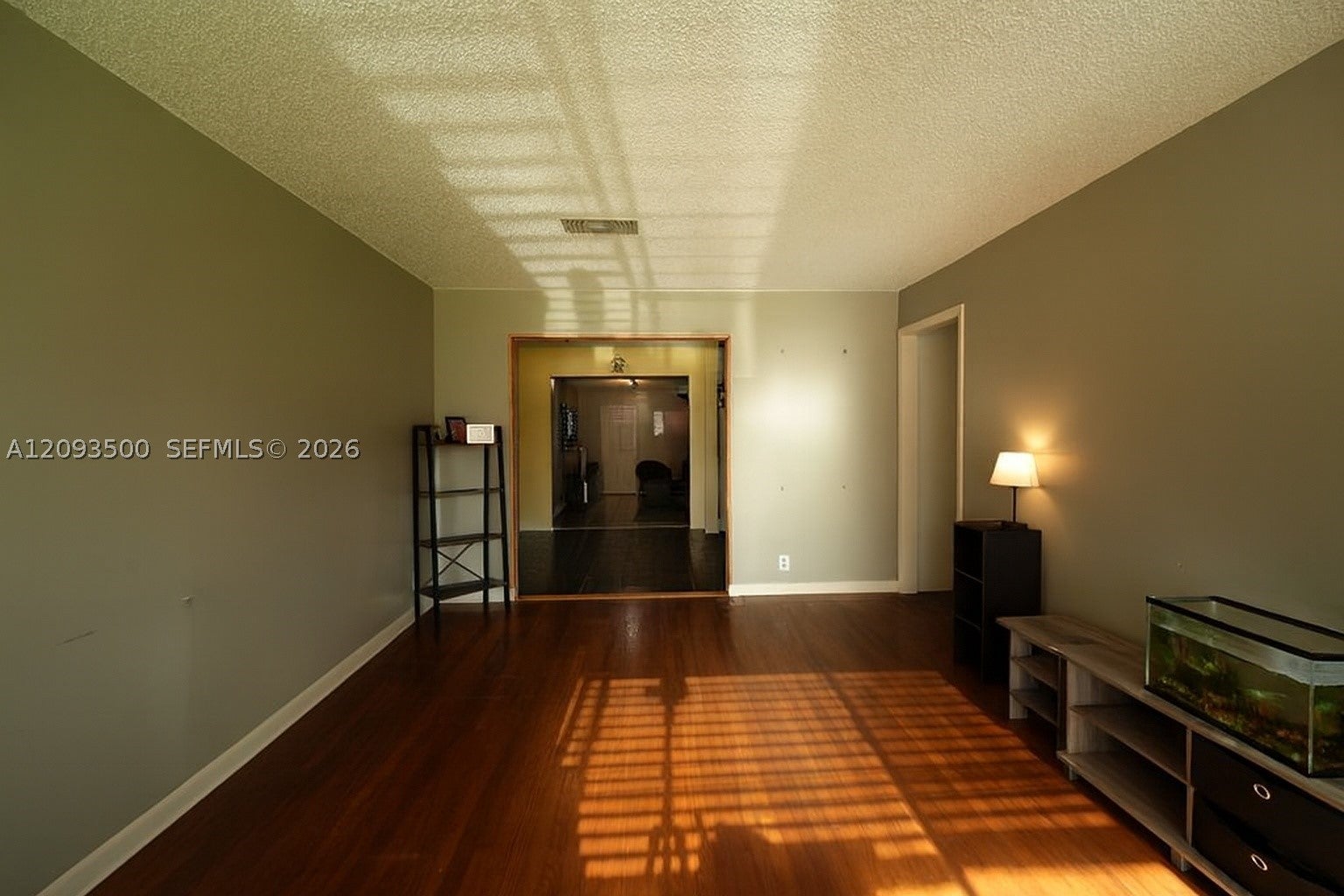 3511 CESERY BLVD