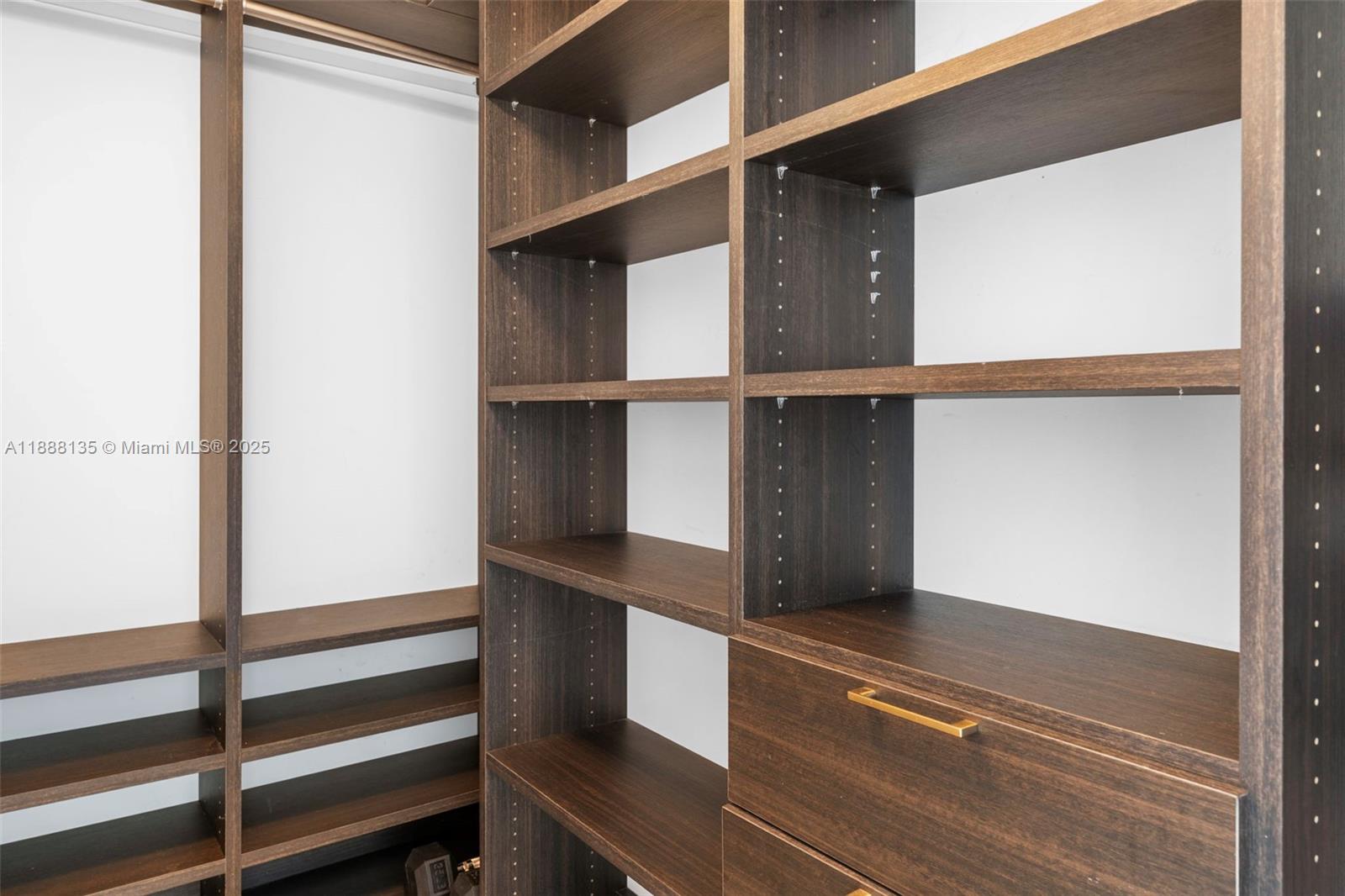 ISLAND VIEW ADDN - Residential