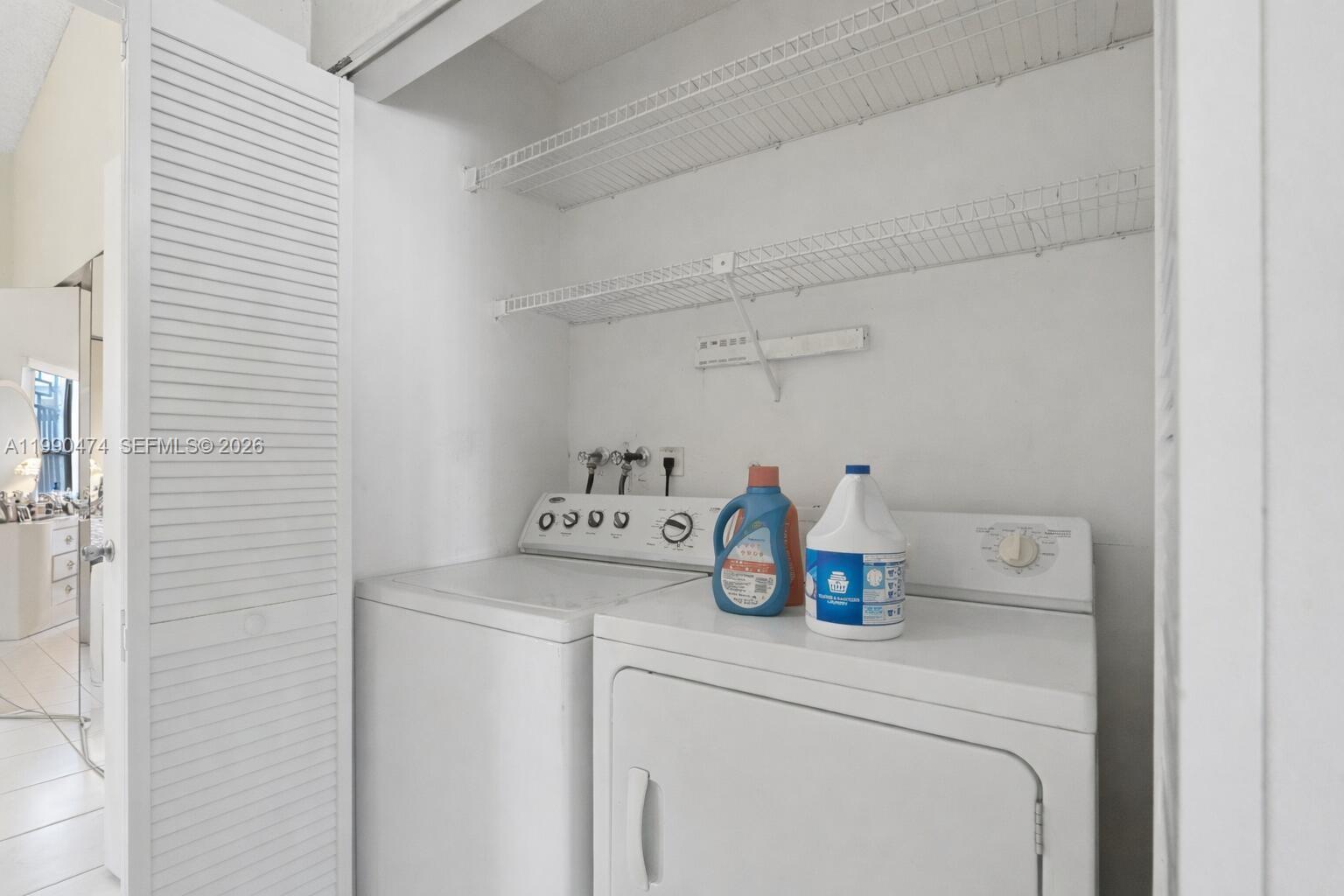 RICHARDS HOMES - Residential