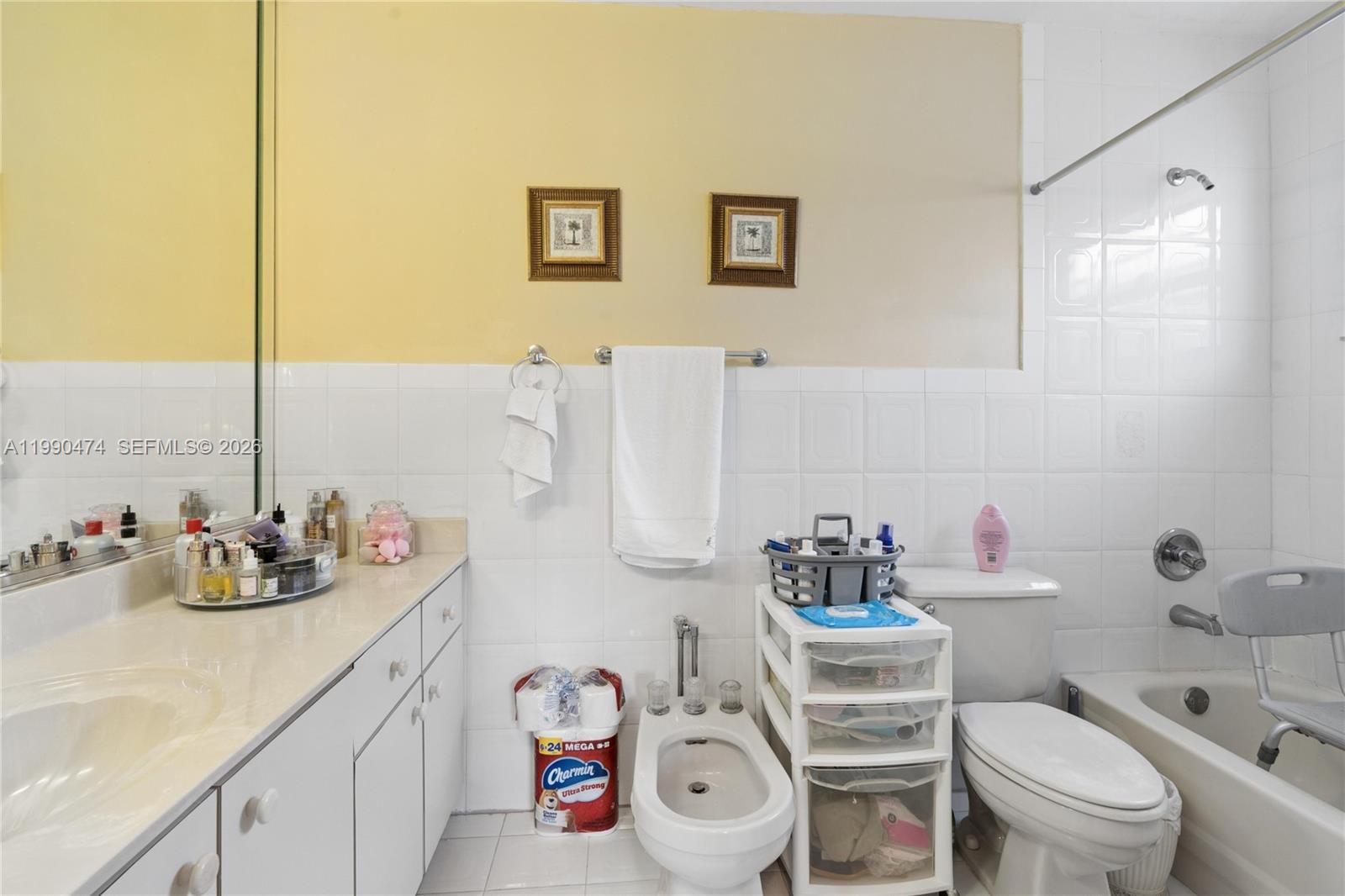 RICHARDS HOMES - Residential