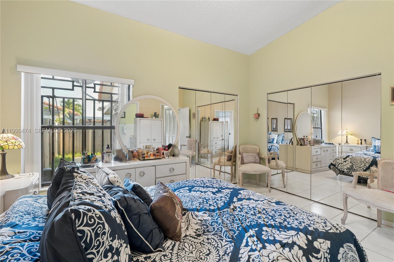 RICHARDS HOMES - Residential