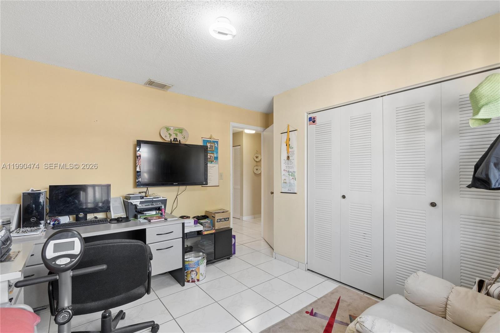 RICHARDS HOMES - Residential