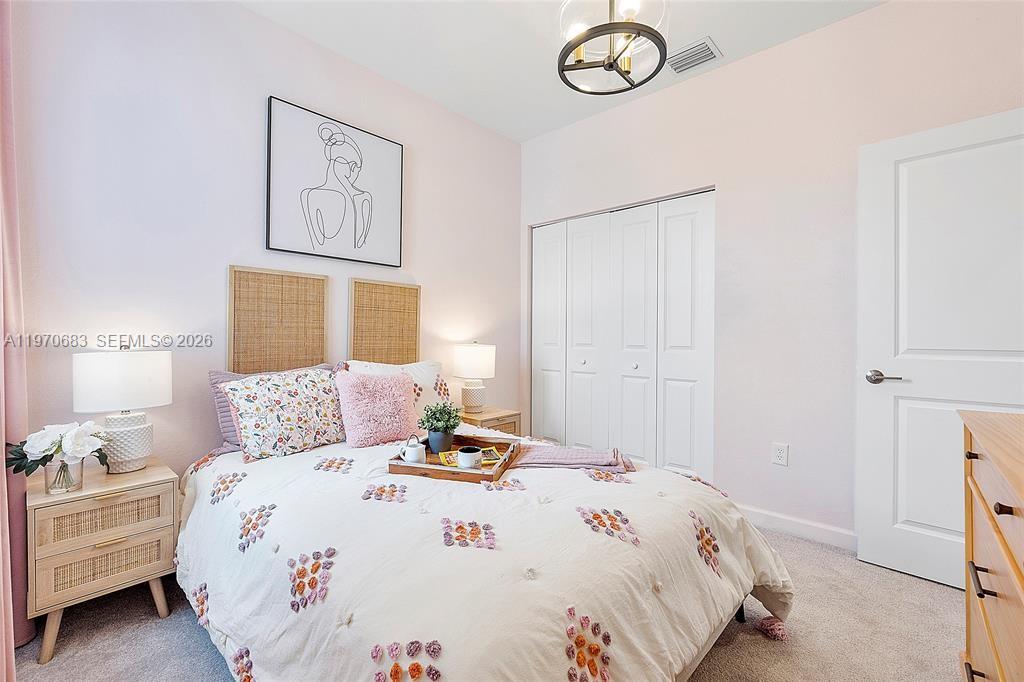 Cedar Pointe - Residential