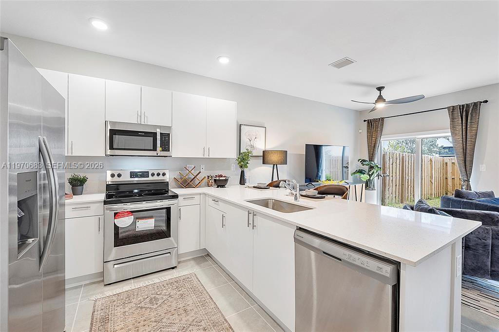 Cedar Pointe - Residential