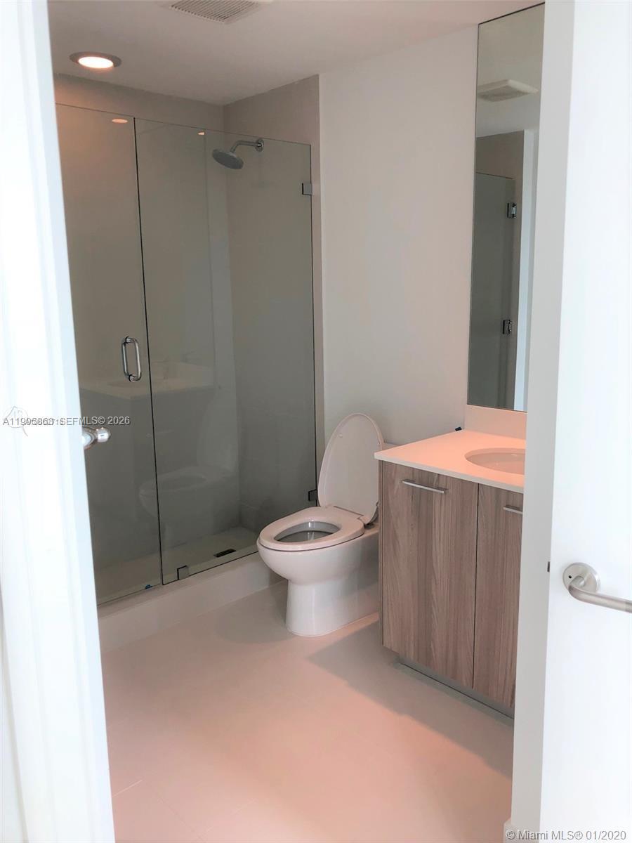 PARAISO BAYVIEWS CONDO - Residential