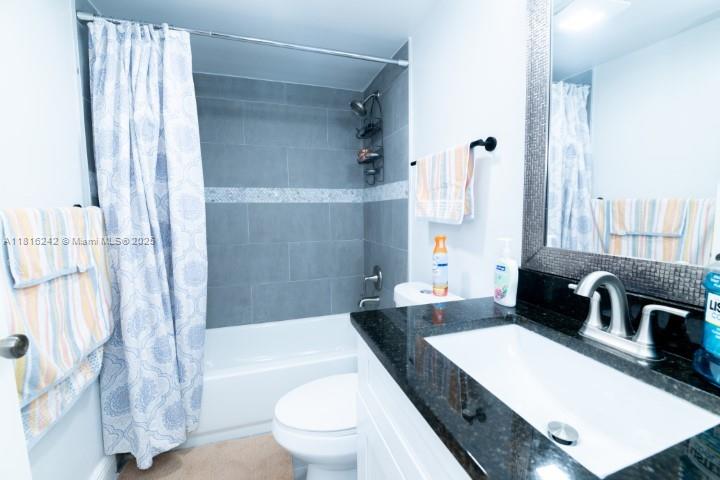 SHERWOOD GARDENS CONDO - Residential Lease