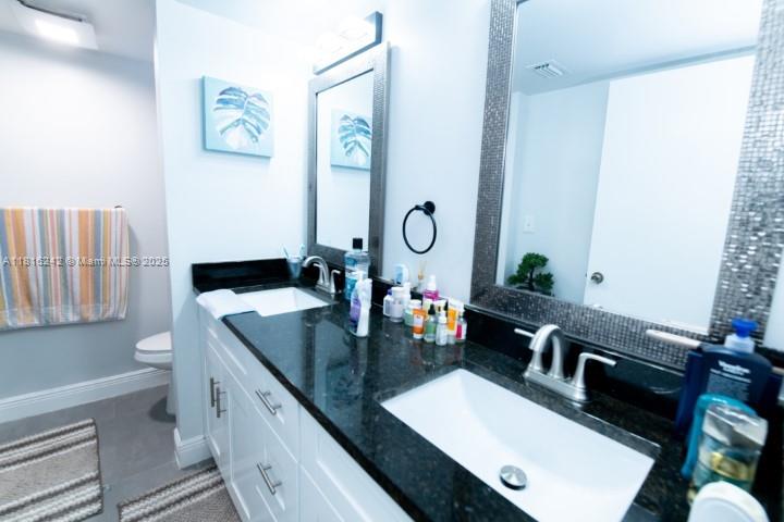 SHERWOOD GARDENS CONDO - Residential Lease