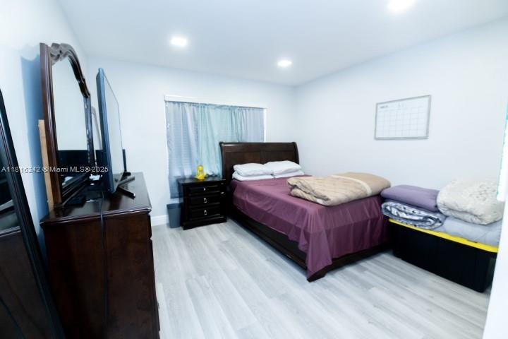 SHERWOOD GARDENS CONDO - Residential Lease