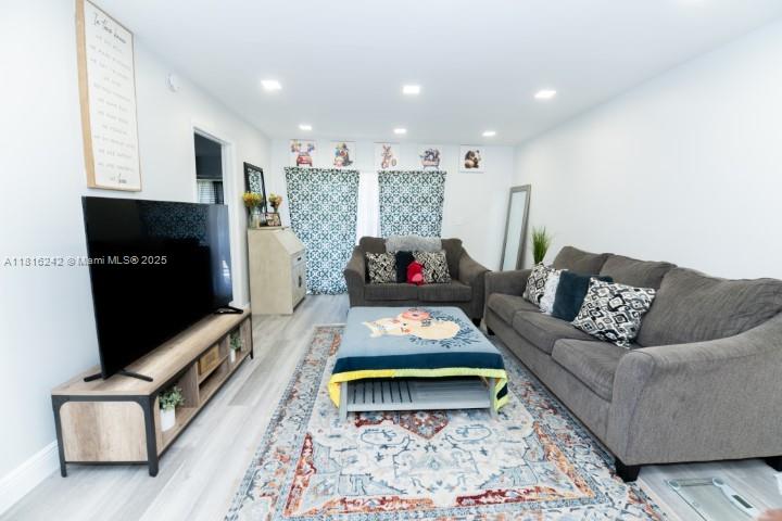 SHERWOOD GARDENS CONDO - Residential Lease
