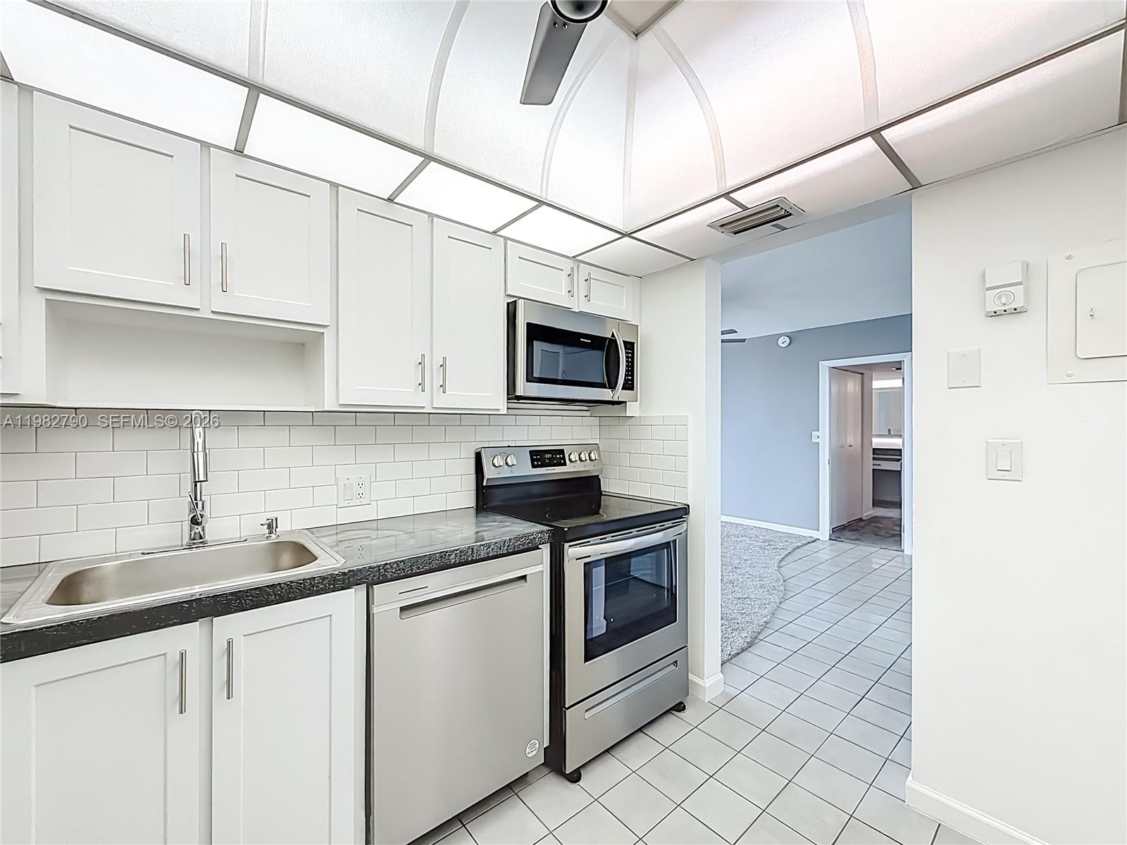 CORONADO CONDO- TOWER II - Residential