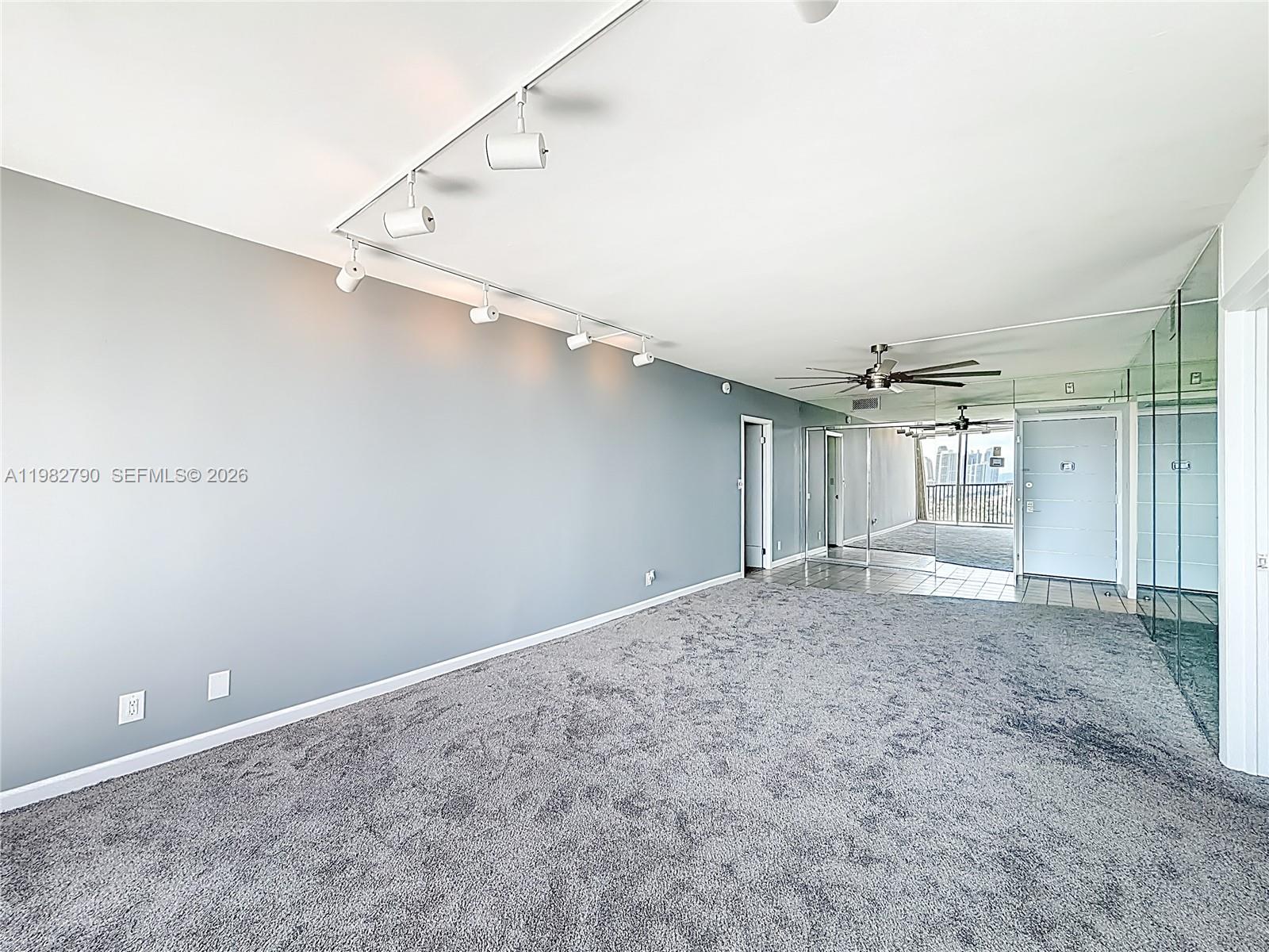 CORONADO CONDO- TOWER II - Residential