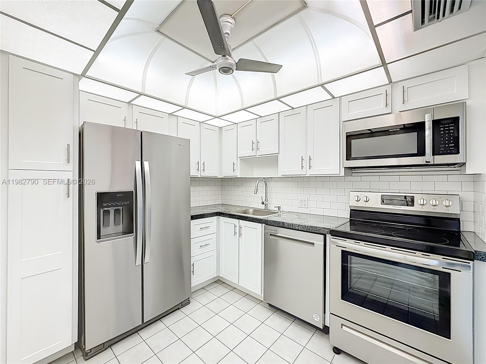 CORONADO CONDO- TOWER II - Residential