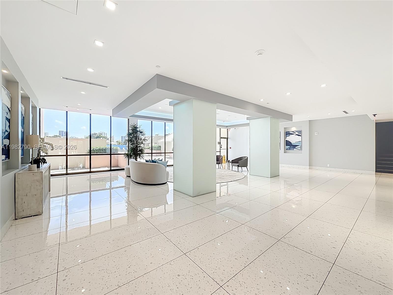 CORONADO CONDO- TOWER II - Residential