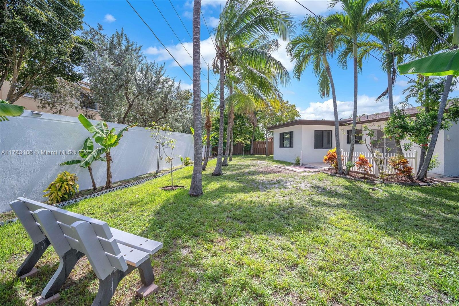 SUNRISE GOLF VLG SEC 24 - Residential