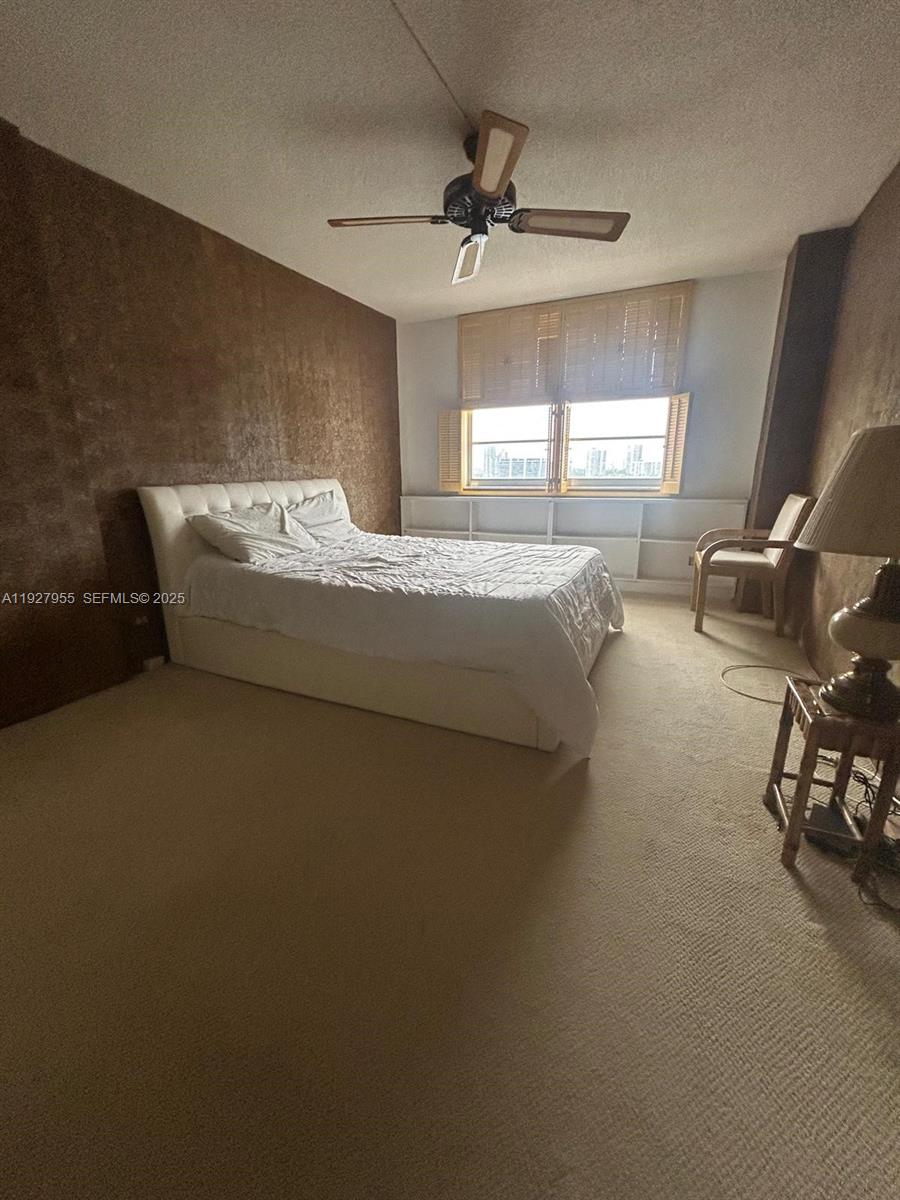 WINSTON TOWERS 200 - Residential Lease